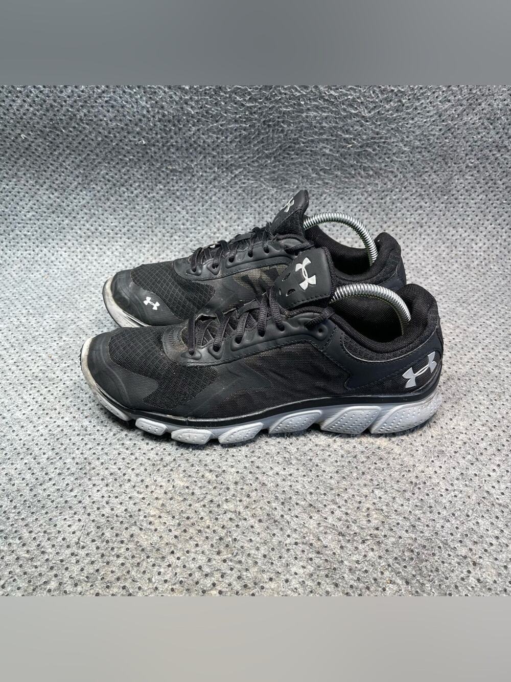 Under Armour Micro G Assert 7 Black Grey Shoes Size 9 Men’s